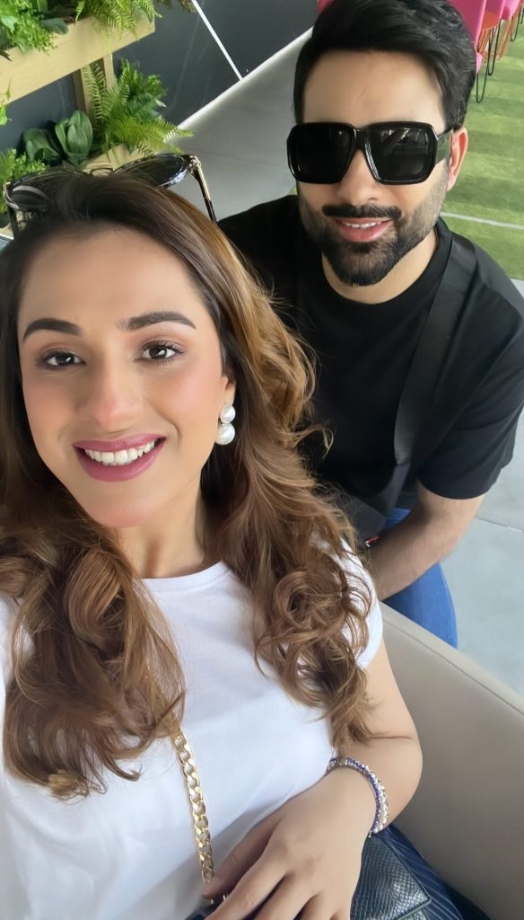 Rabya Kulsoom & Maham Aamir's Family Trip To Dubai