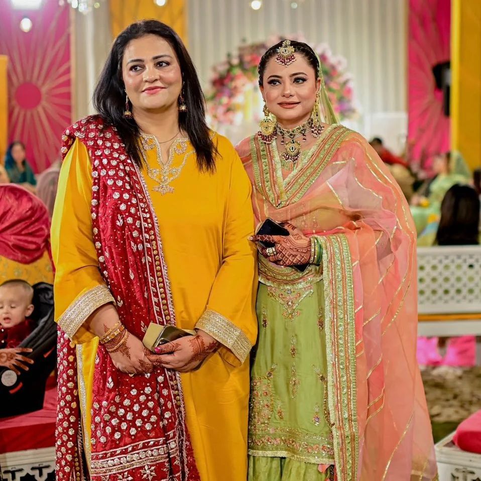 Sadia Imam Shares Pictures From Niece's Wedding