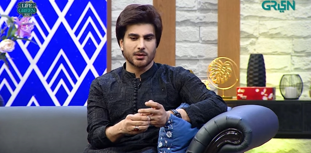 Kamaal R Khan Claims Imran Abbas Is Lying About Bollywood Projects ...