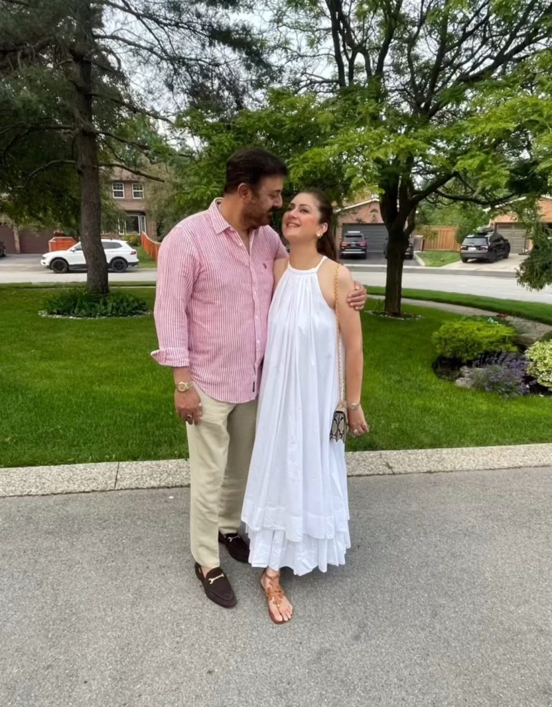 Nauman Ijaz's Latest Pictures From Canada With Wife