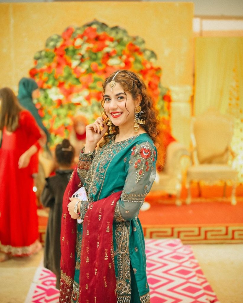Areej Mohyudin's Beautiful Wedding Looks From Her Drama