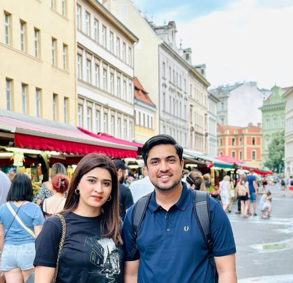 Iqrar Ul Hassan & Aroosa Khan Honeymoon Pictures From Prague, Czech Republic