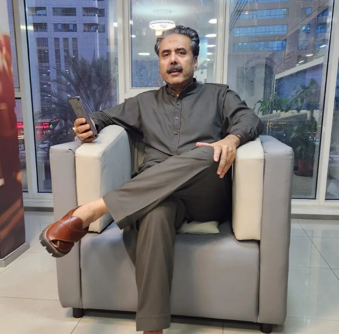 Iftikhar Thakur on Why He Admires Aftab Iqbal Reviewit.pk