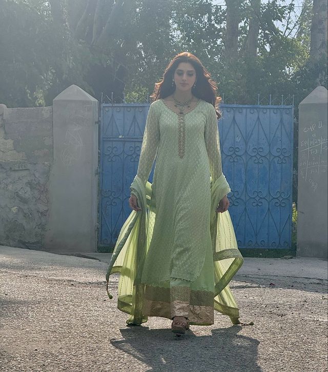 Jannat Mirza Gorgeous Eid Photoshoot Reviewit pk