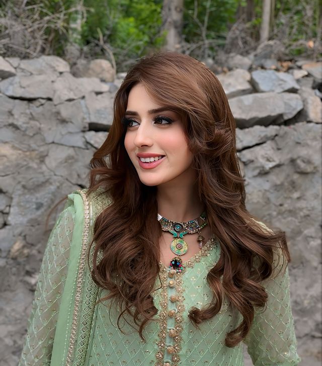 Jannat Mirza Gorgeous Eid Photoshoot Reviewit pk