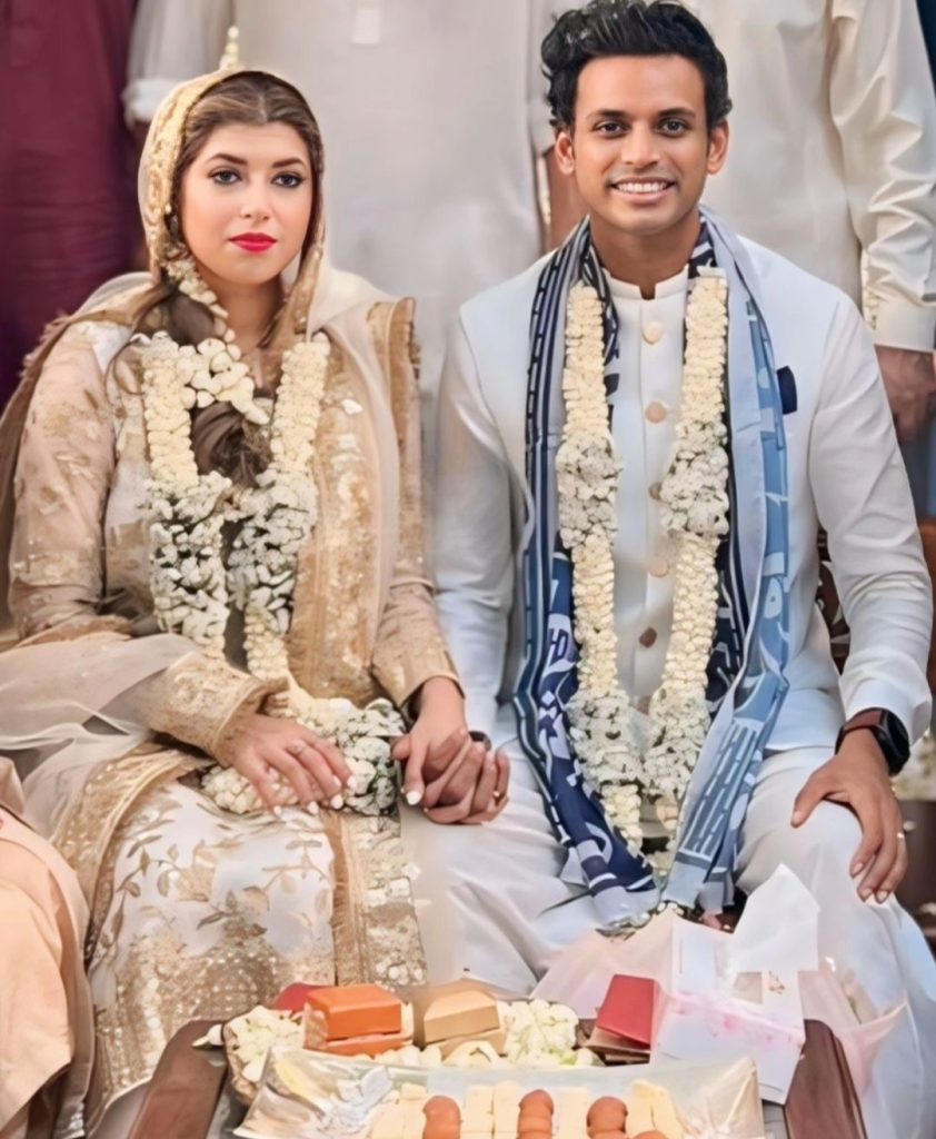 Famous News Anchor Muhammad Junaid Nikah Pictures