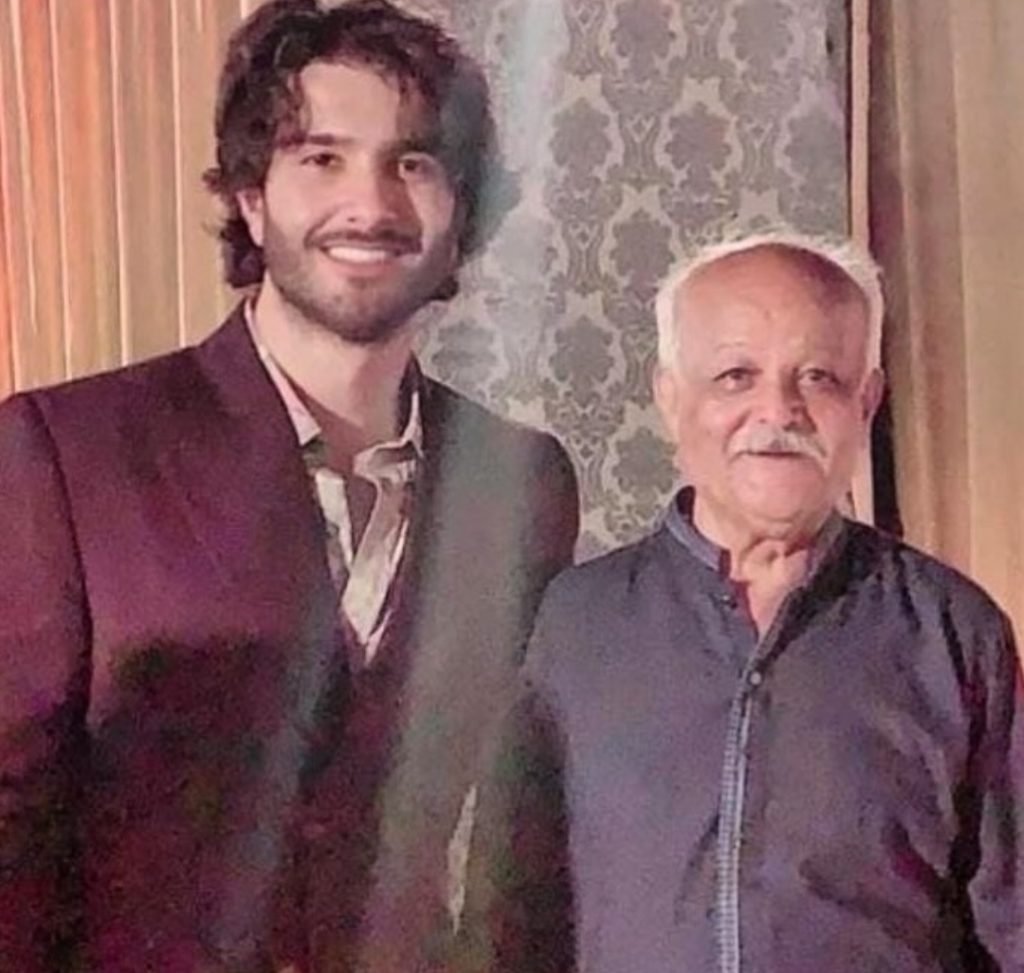 Feroze Khan Requests Prayers For His Ailing Father