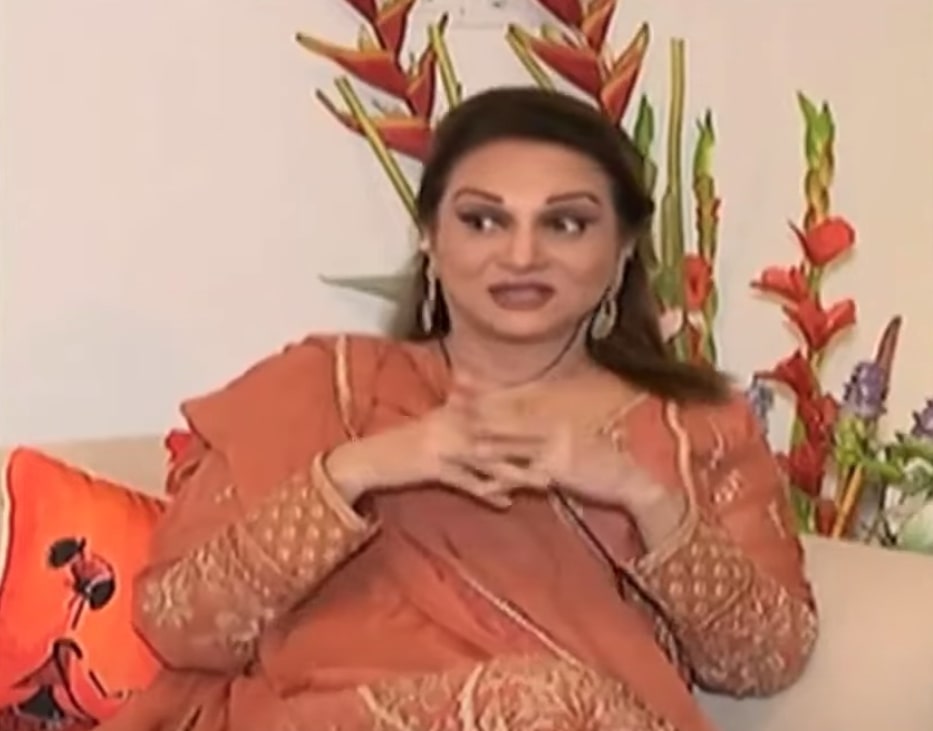 Bushra Ansari's Hilarious Reaction To Behroze Sabzwari's Controversy