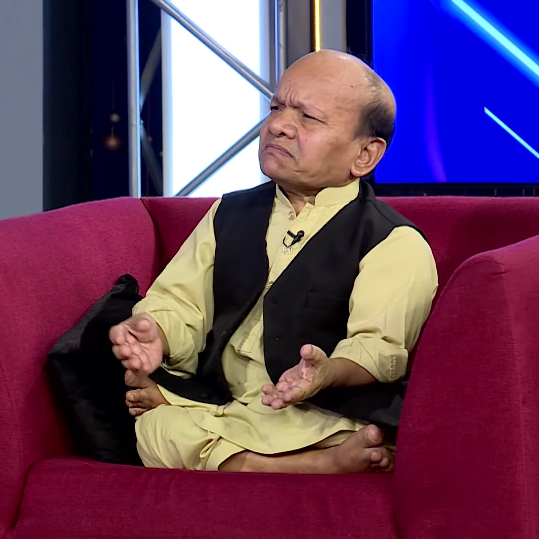 Javed Kodu Shares The Pain He Faced Due To Dwarfism | Reviewit.pk