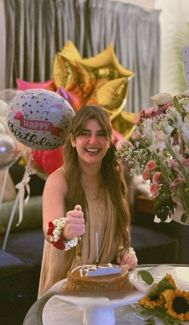 Kubra Khan's Best Friend Celebrates Her Birthday | Reviewit.pk