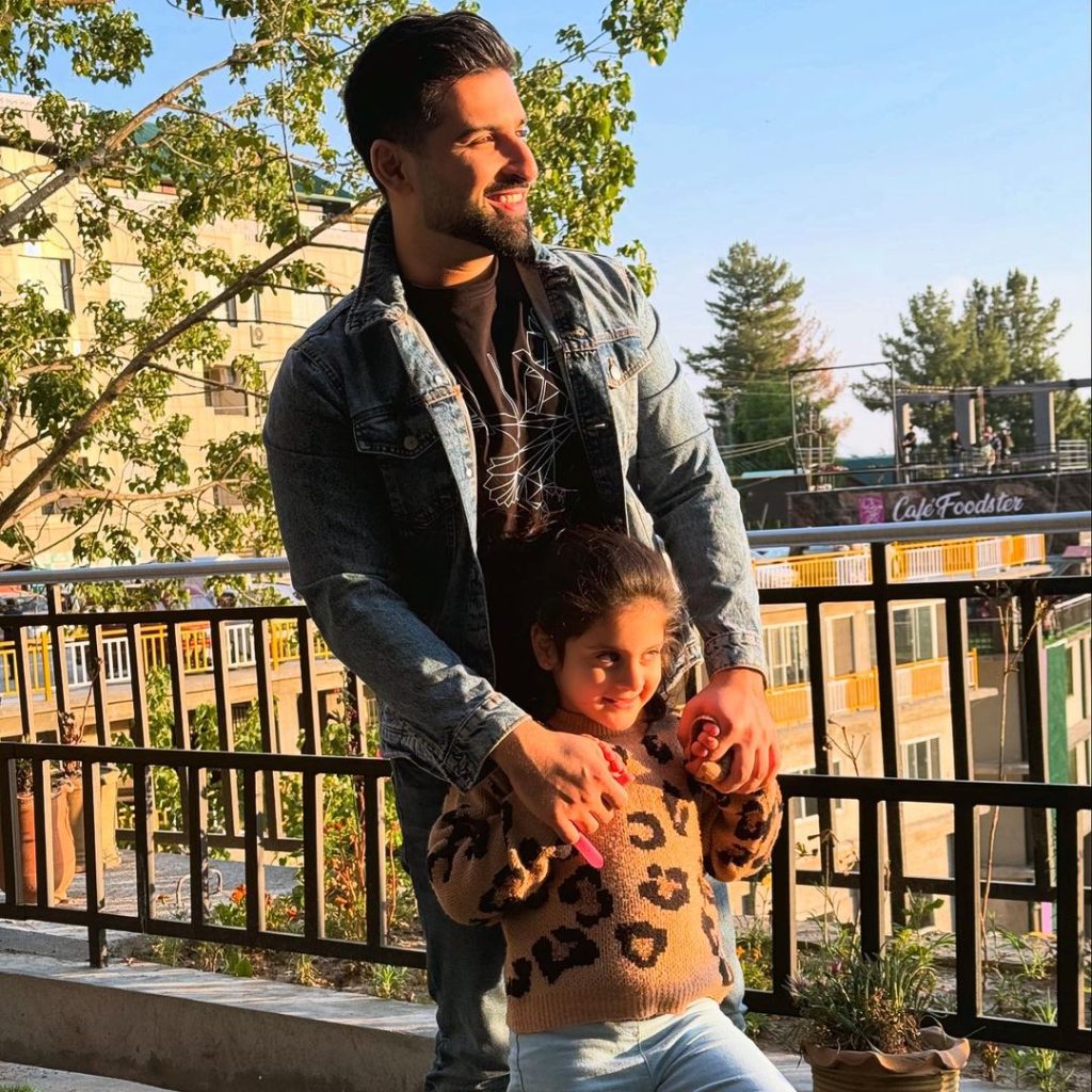 Muneeb Butt's Family Vacation To Nathia Gali
