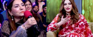 Neelam Muneer's Mother's Struggles As A Single Mom