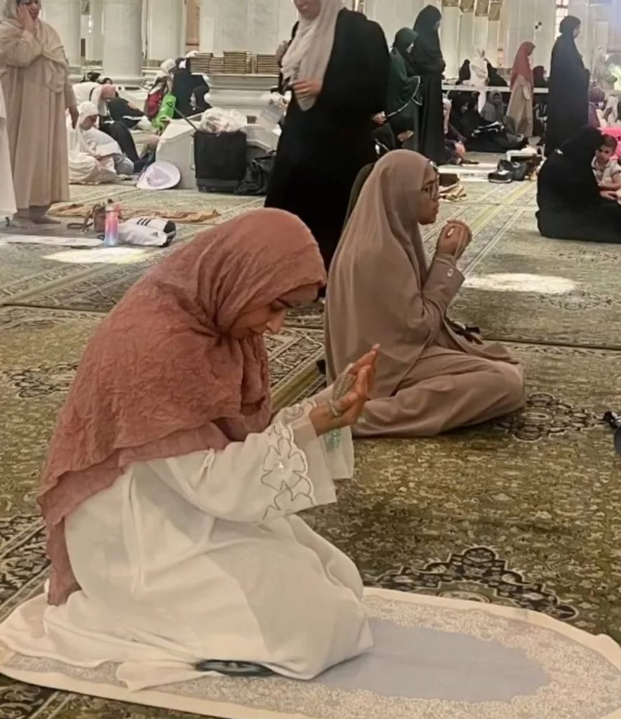 Reema Khan In Madinah Before Hajj 2024