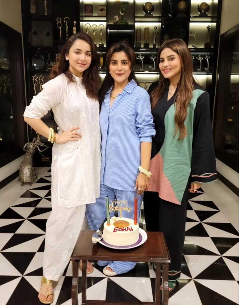 Sohai Ali Abro Celebrates Birthday With Yumna Zaidi & Sana Shahnawaz