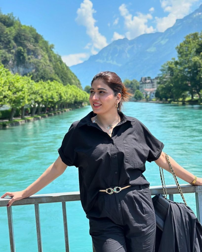 Aroosa Khan & Iqrar Ul Hassan New Pictures From their Europe Vacation