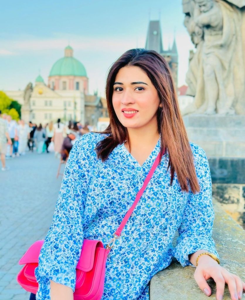 Aroosa Khan & Iqrar Ul Hassan New Pictures From their Europe Vacation