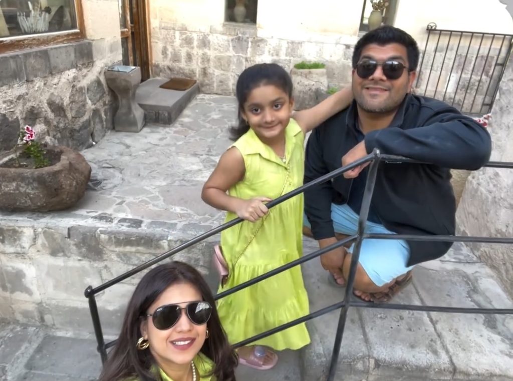 Sanam Jung's New Adorable Family Pictures