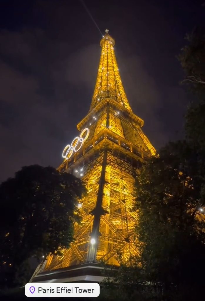 Aroosa Khan Shares Pictures From Eiffel Tower, Paris