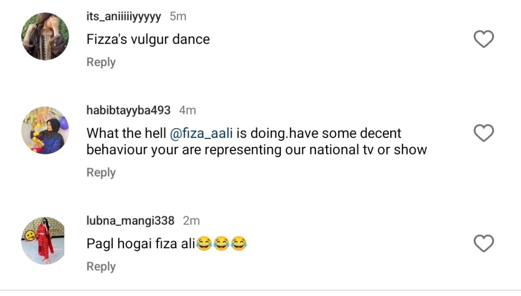 Fiza Ali Schooled after Her Over Dance in Live Show