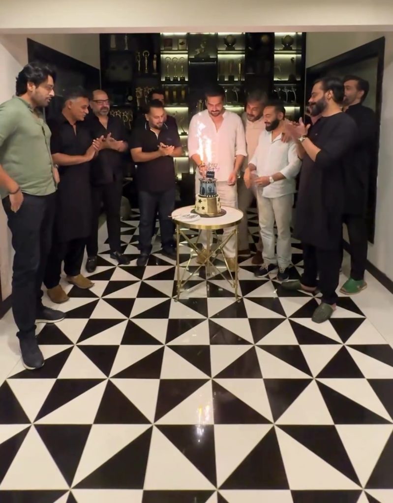 Humayun Saeed Celebrates His Birthday With Friends