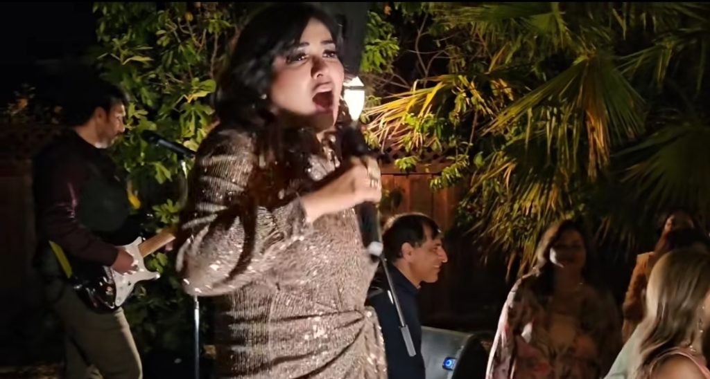Komal Rizvi's Performance In San Francisco Raises Eyebrows
