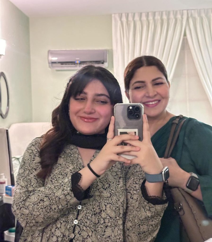 Shaguta Ejaz Replies to Haters after Criticism on Family Amidst Husband's Illness