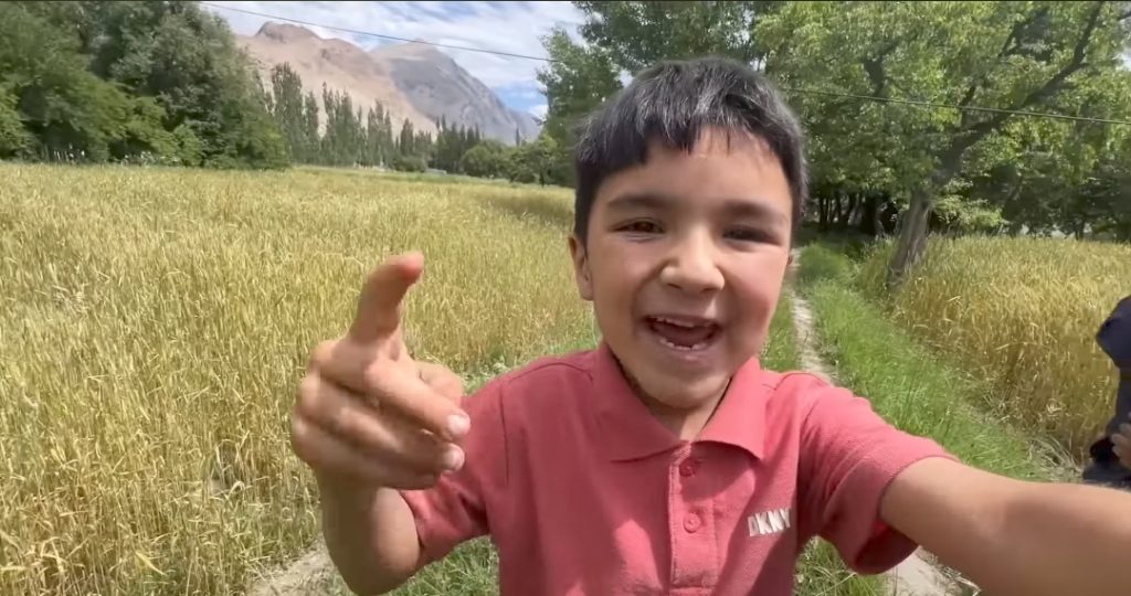 Shiraz's Hilarious Reaction on his Friend's Exam Result Goes Viral