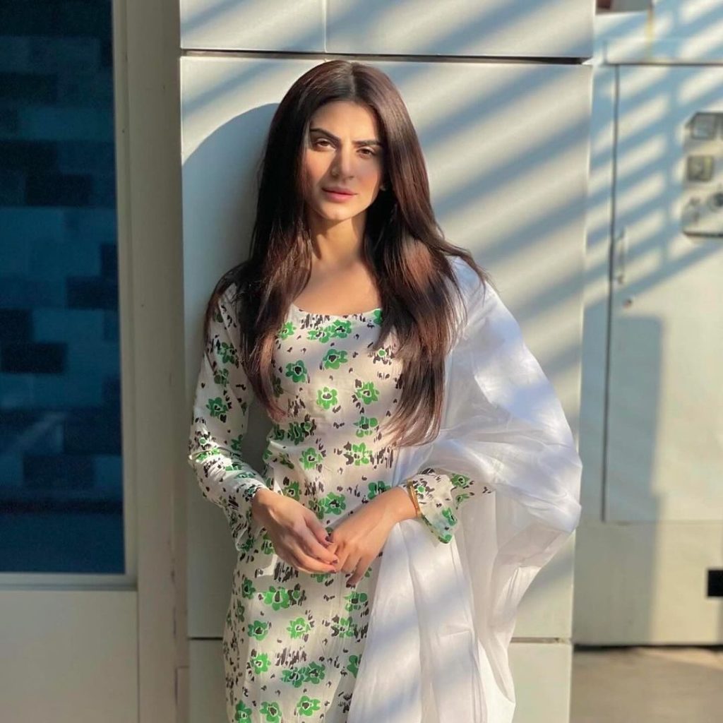 Pakistani Celebrities' Pictures & Special Posts on 14th August 2024