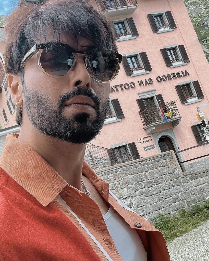 Fahad Mustafa New Clicks with Kids & Wife from Italy Vacation