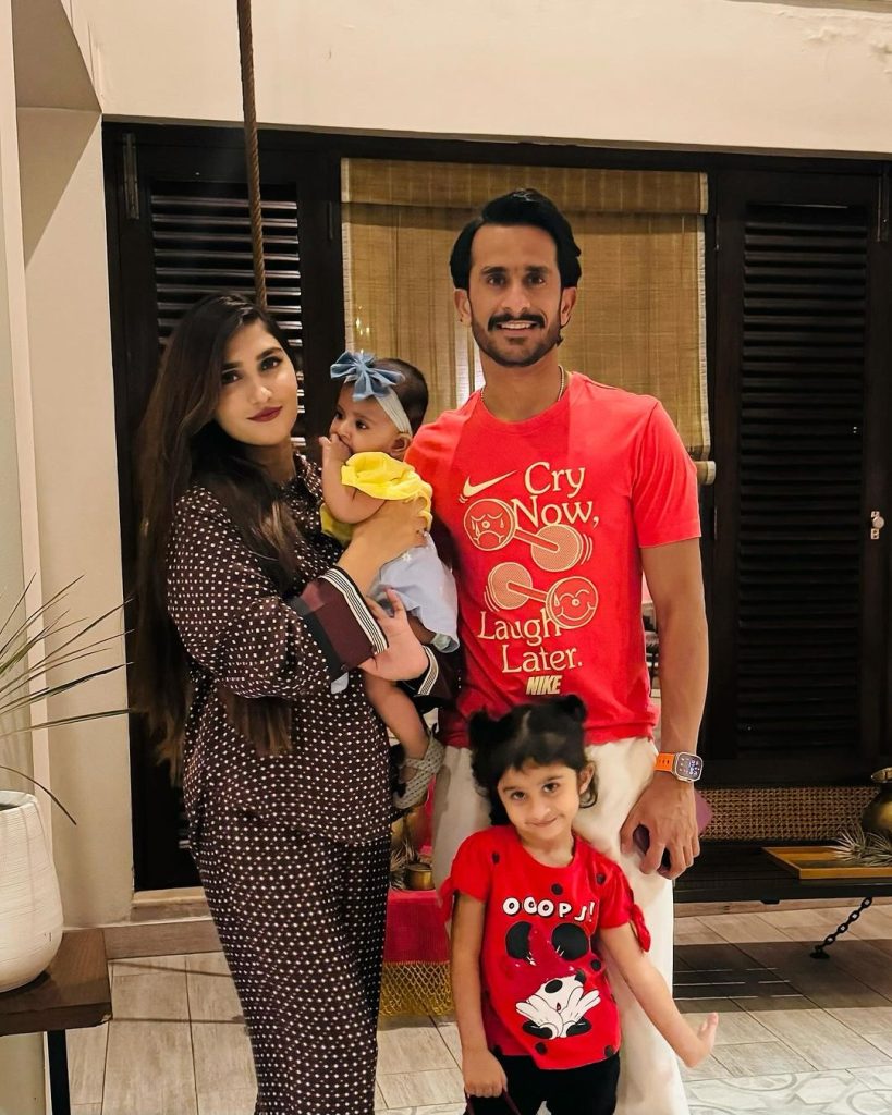 Hassan Ali's New Adorable Pictures With Wife & Daughters