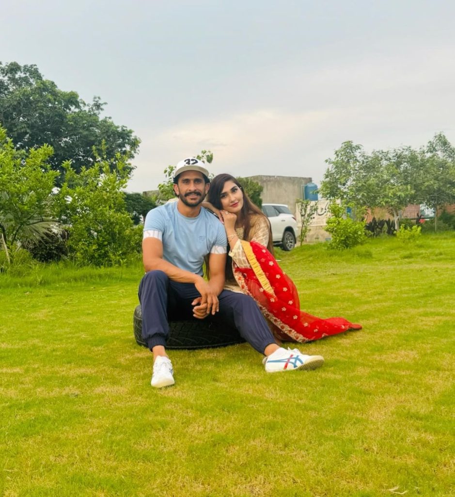 Hassan Ali's New Adorable Pictures With Wife & Daughters