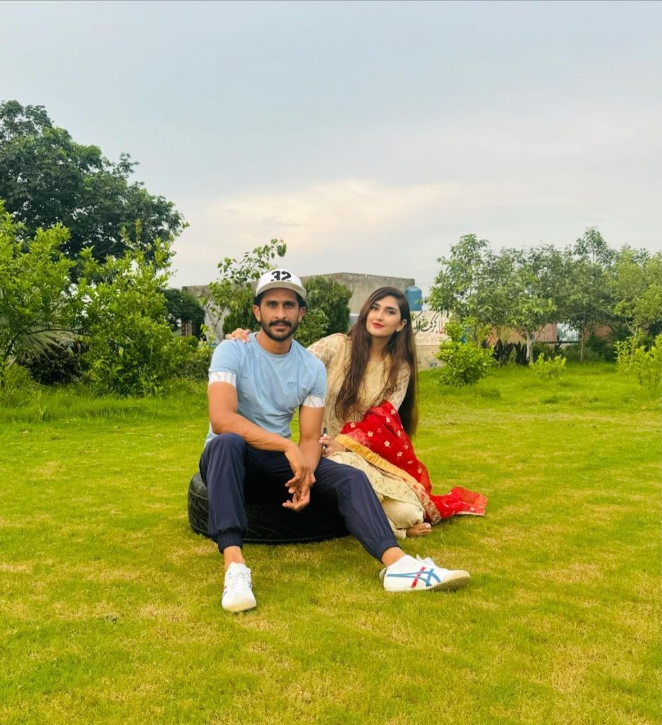 Hassan Ali's New Adorable Pictures With Wife & Daughters