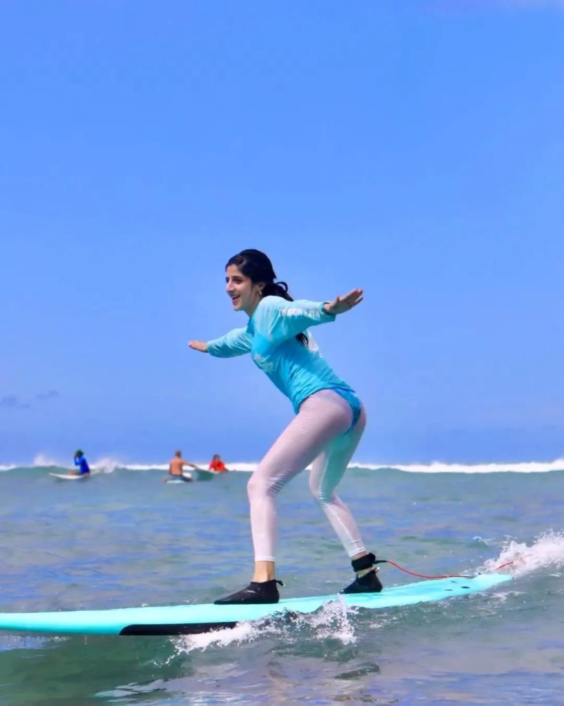 Mawra Hocane’s Surfing Video and Pictures Under Public Scrutiny