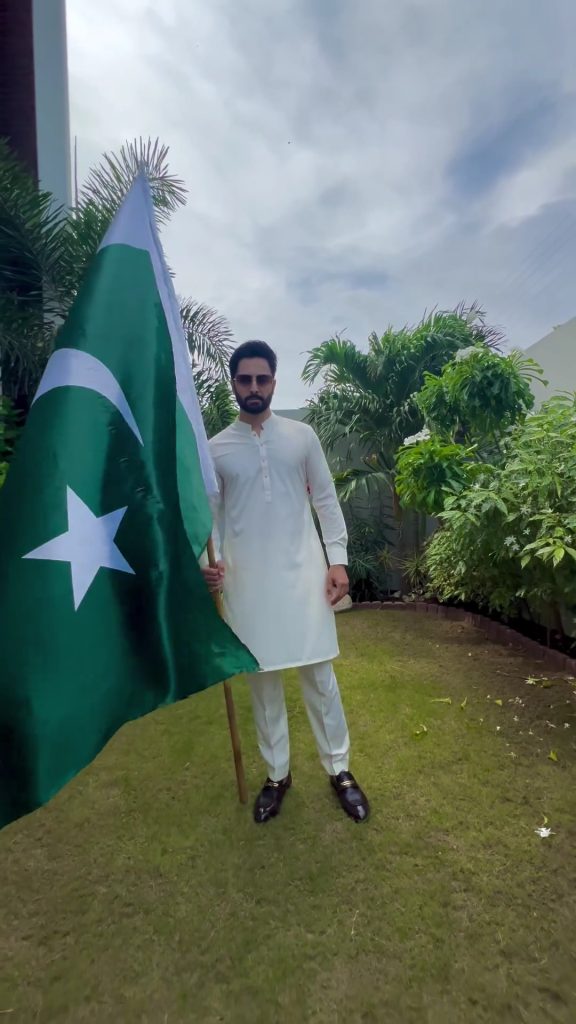 Ayeza Khan's Beautiful Independence Day With Family