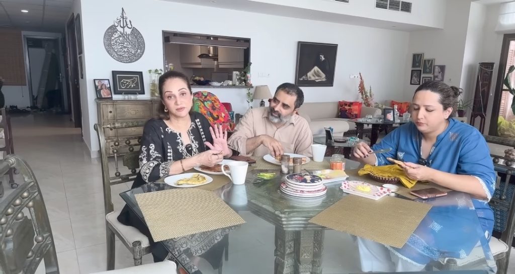 Iqbal Hussain Wins Praise for His Behavior Towards Bushra Ansari's Daughter