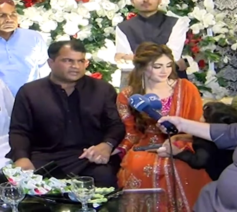 Dania Shah & Hakeem Shahzad Wedding Pictures And Haq Mehar Details