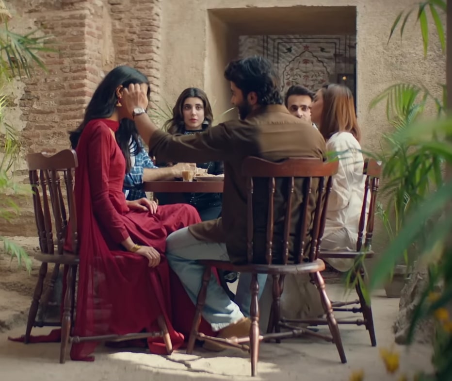 Sheheryar Munawar & Urwa Hocane Turn On Romance For Rahat Fateh Ali Khan Song