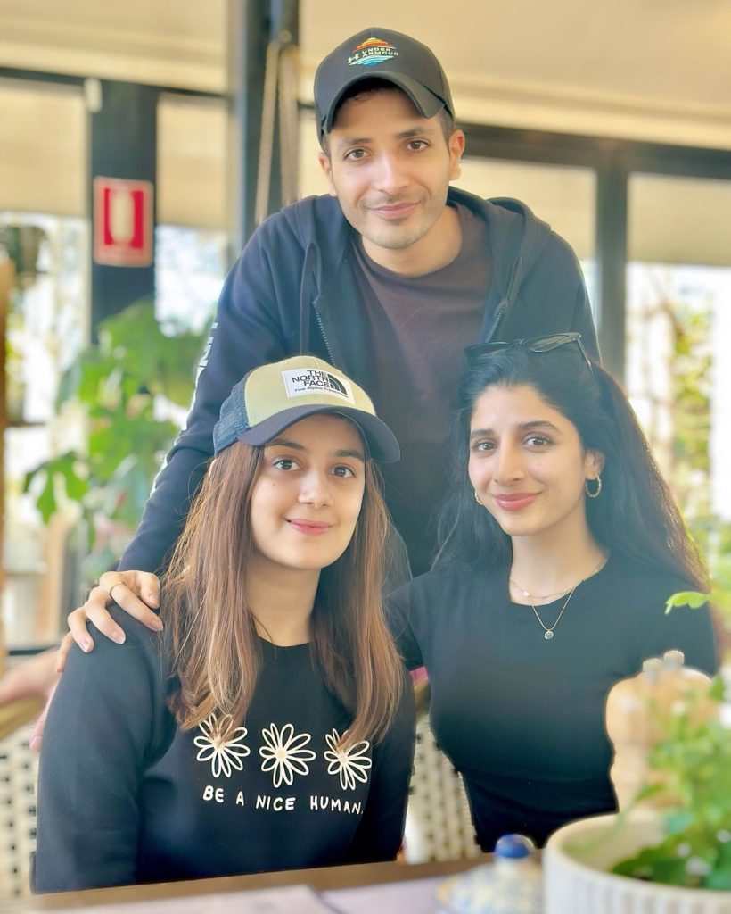 Mawra Hocane Enjoys Vacations With Family In Australia