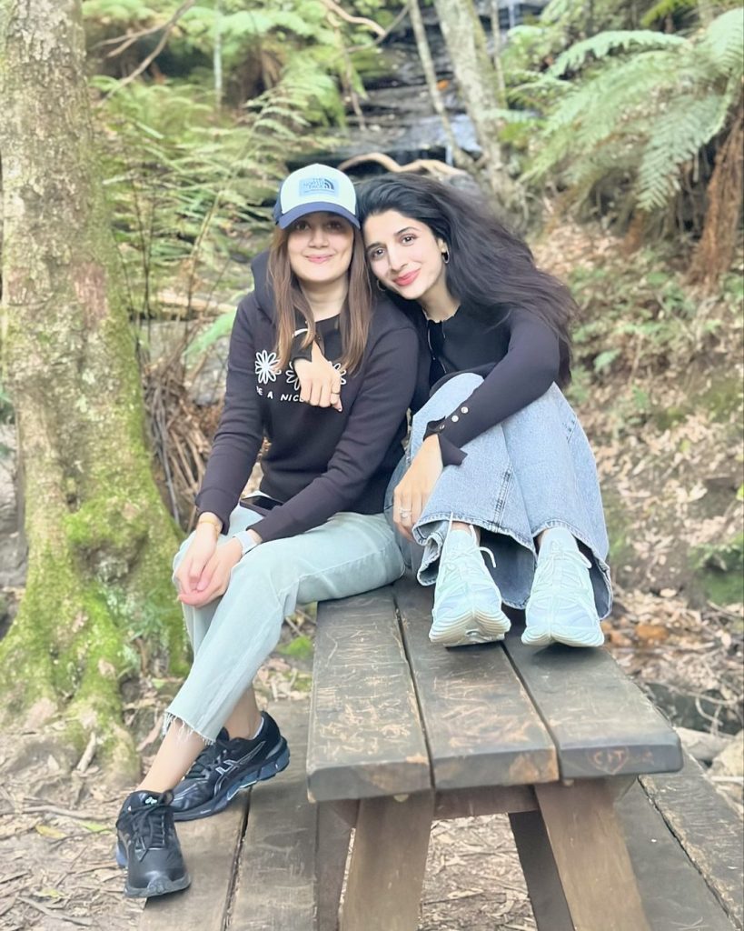 Mawra Hocane Enjoys Vacations With Family In Australia