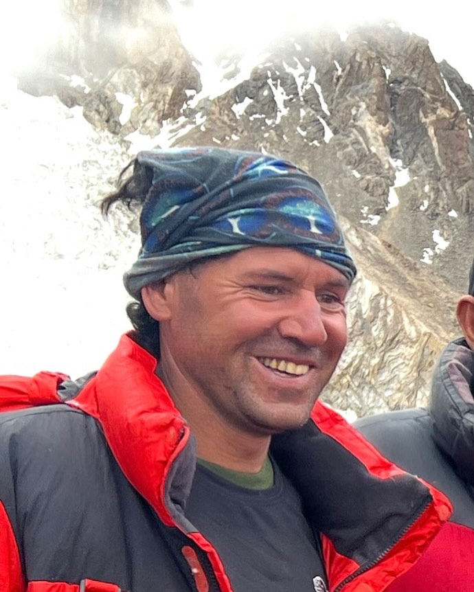 Mountaineer Murad Sadpara Tragically Passes Away