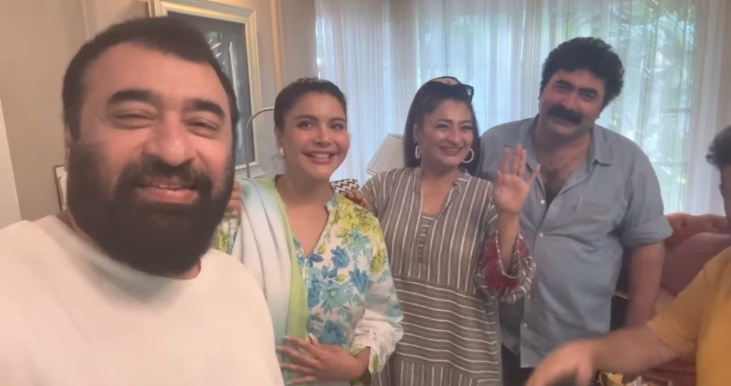 Inside Nida Yasir & Yasir Nawaz's Family Lunch