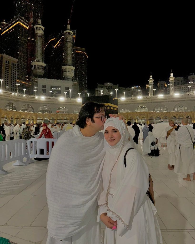 Rabeeca Khan Umrah Pictures with Family
