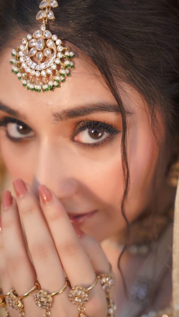 Durefishan Saleem Radiates Elegance in Stunning Bridal Video Shoot