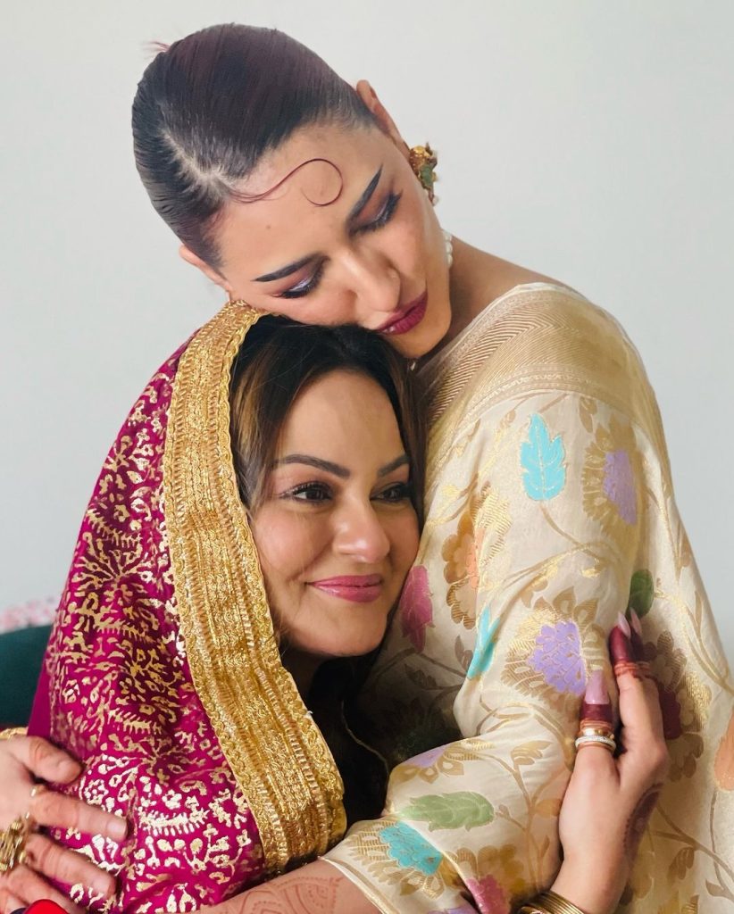 Juvaria Abbasi Shares Pictures from Nikah Day