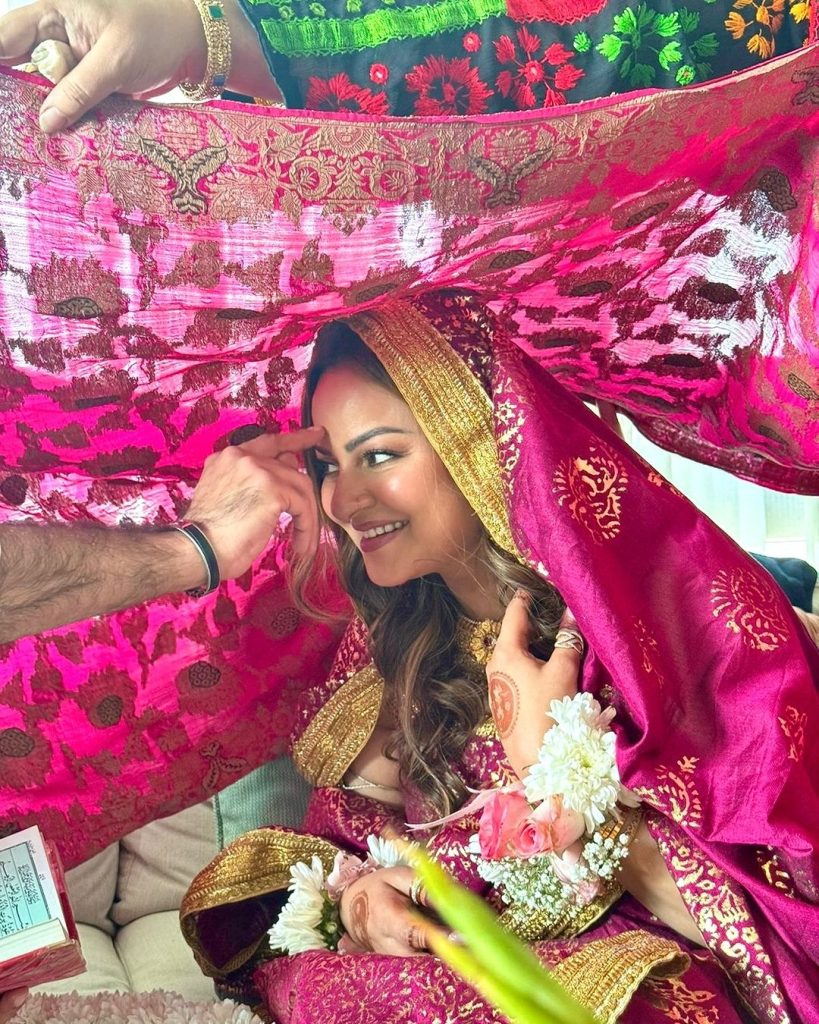 Juvaria Abbasi Nikah Pictures