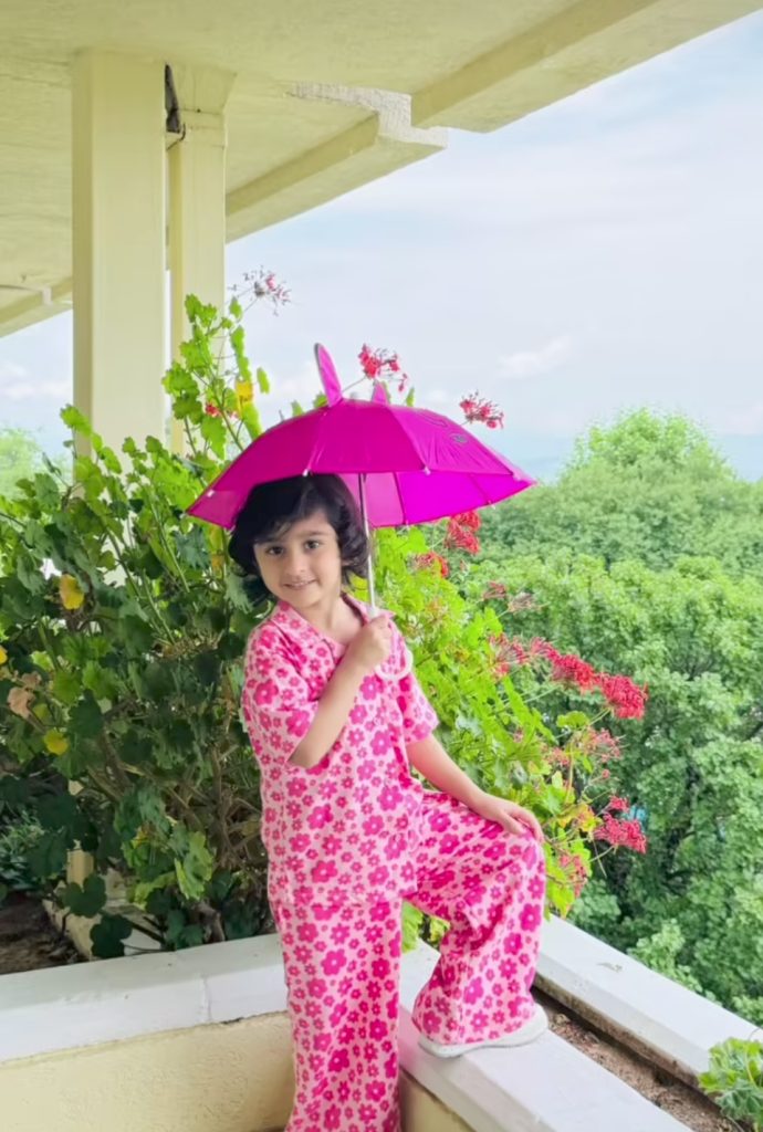 Hassan Ali's Gorgeous Family Clicks from Murree