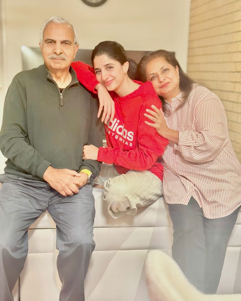 Mawra Hocane Celebrates Her Birthday With Her Family