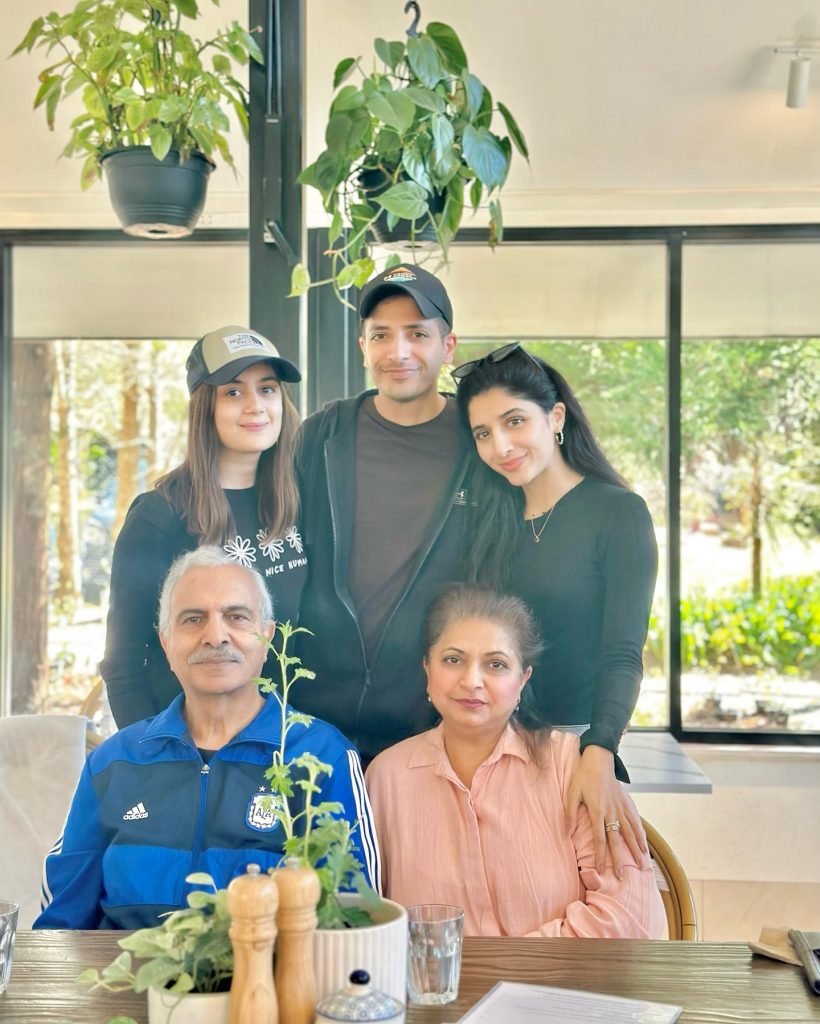 Mawra Hocane Celebrates Her Birthday With Her Family