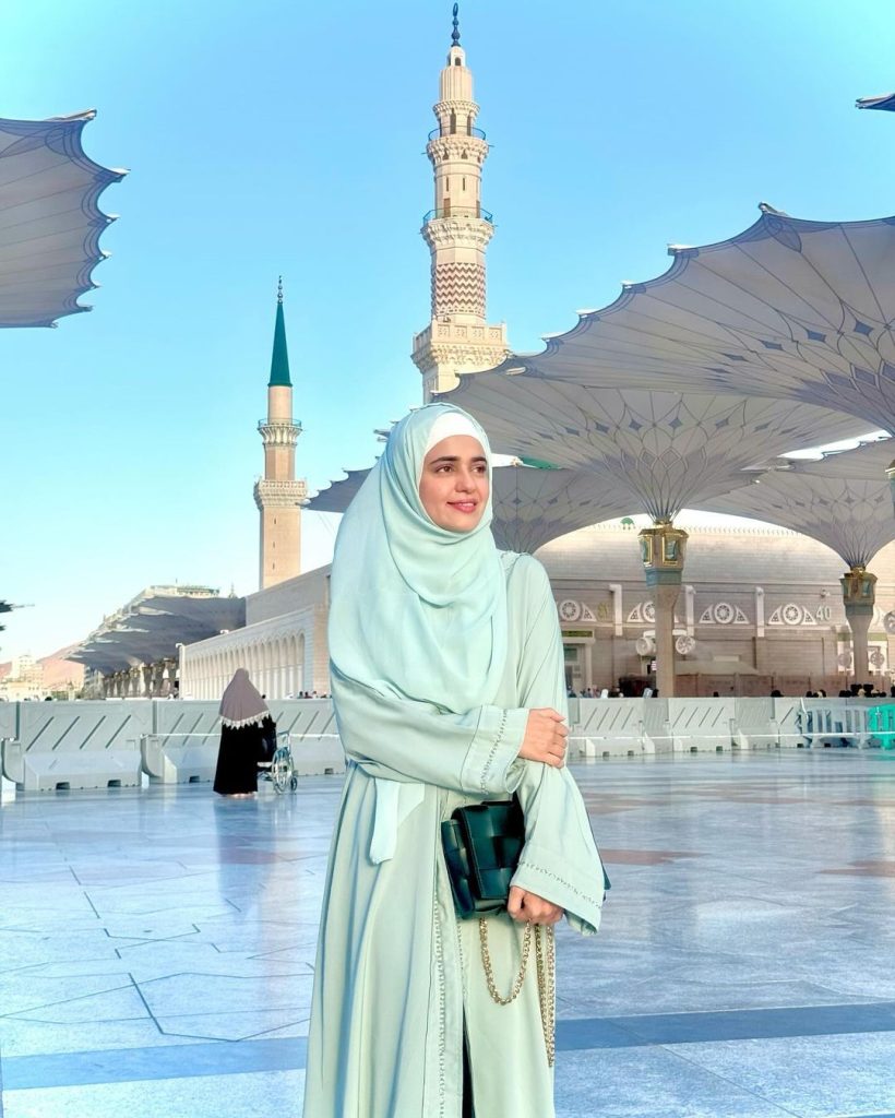 Sumbul Iqbal Khan Shares Pictures From Madinah Munawarah