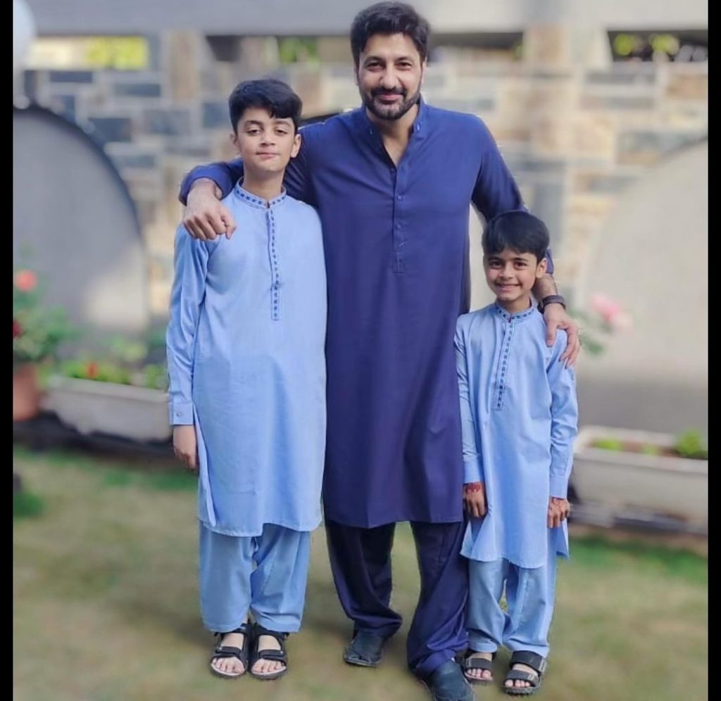 Syed Jibran's Adorable Family Pictures